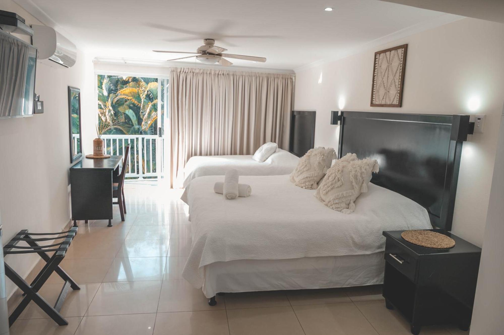 บีไซด์ สติล วอเตอร์ บูทิก โฮเต็ล Hotel เดอร์บัน ภายนอก รูปภาพ